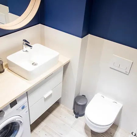 Апартаменты Al-dom Apartament Kasprowicza 112 Колобжег